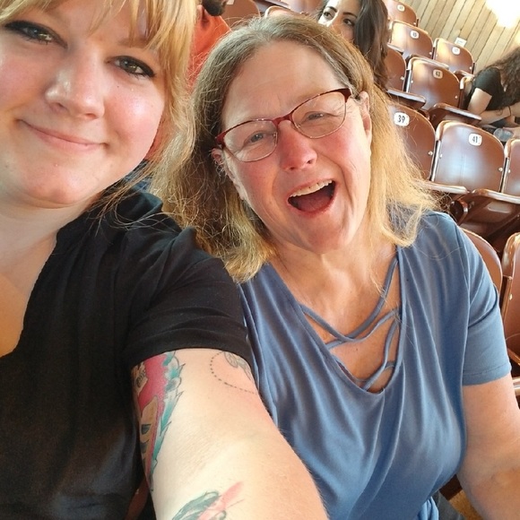 Meet your Posher, Floyd - Picture 4 of 15